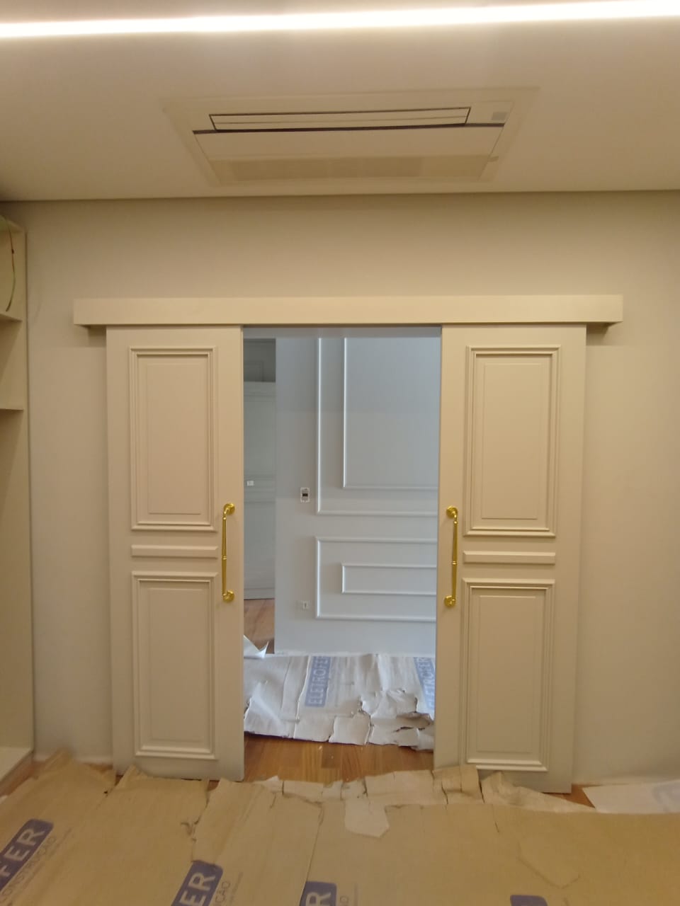 Portas clássicas alto padrão PHANDA PORTAS - Foto 2