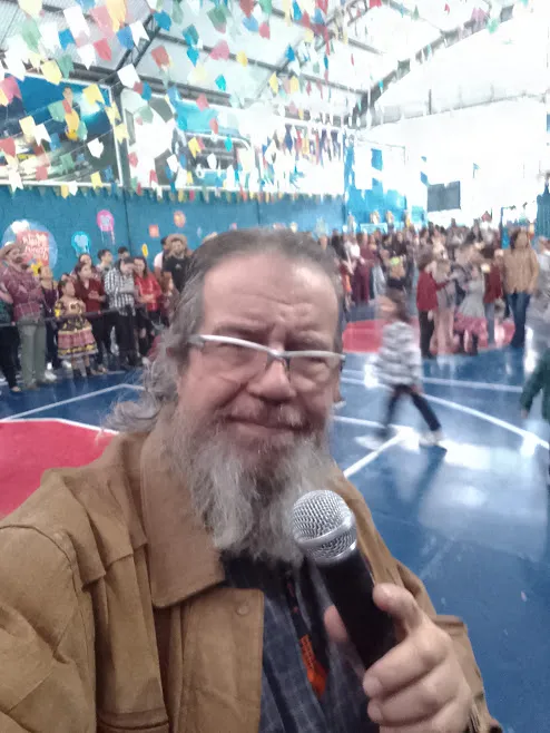 Locutor de loja, Palhaço Locutor - Foto 2