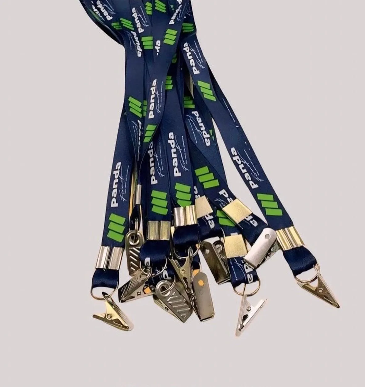 Crachá E Cordão Personalizado