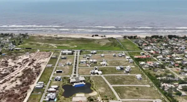 🥉 LAZER COMPLETO! TERRENO PLANO EM ARROIO TEIXEIRA - CAPÃO DA CANOA! 🌊✨ - Foto 4