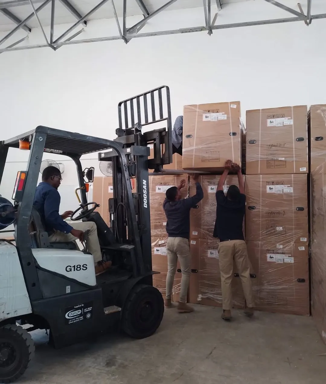 Drones Agrícolas Pulverizadores DJI Agras; Novos e Prontos para Envio! - Foto 3