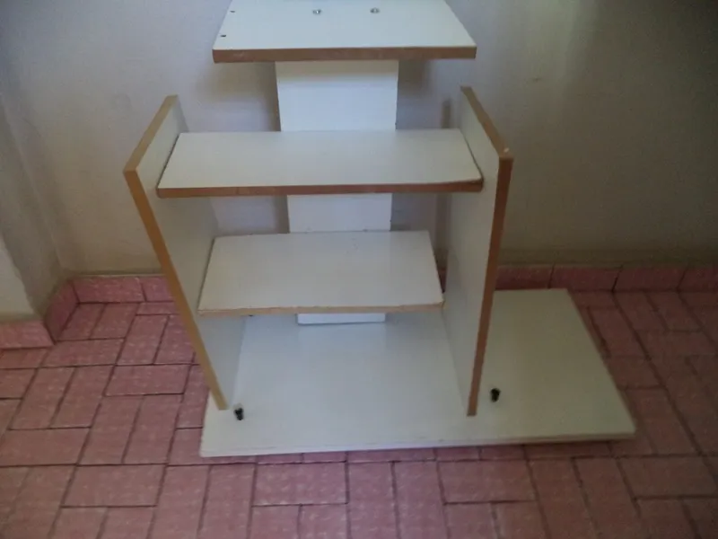 VENDE-SE RACK SEMINOVO- R$ 70,00
